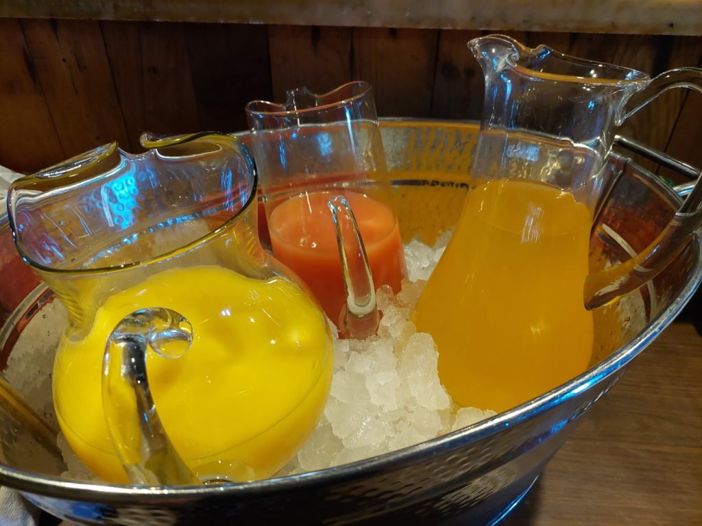 The-Wandering-Barstool-1